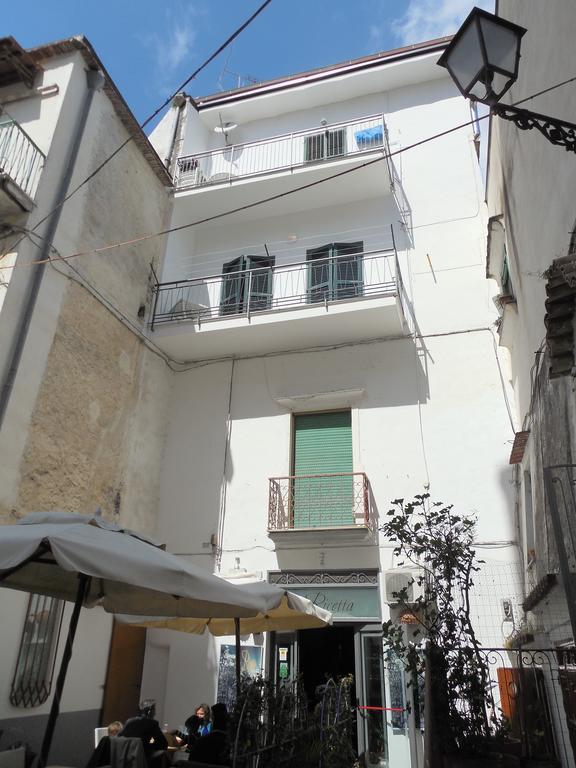 Villa Da Zia Pina Minori Habitación foto